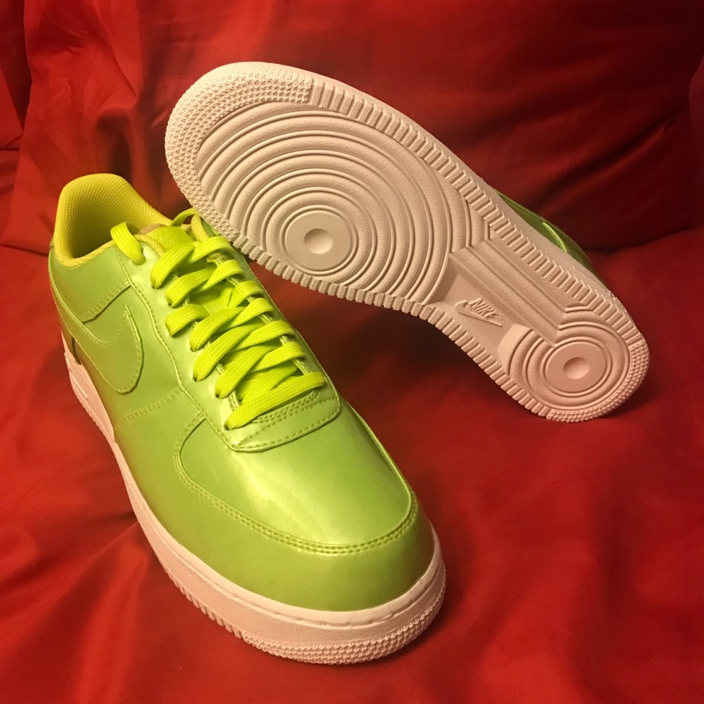 Nike Air Force 1 07 LV8 UV “Cyber”